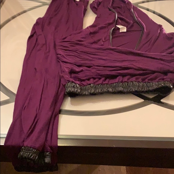 Sweat suit - Picture 1 of 3